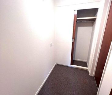 1 bedroom semi-detached house to rent - Photo 6