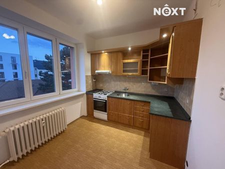Pronájem bytu 2+1 60 m², Hradec Králové - Photo 2
