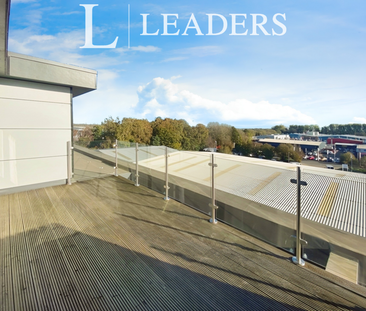 2 bedroom flat to rent - Photo 2