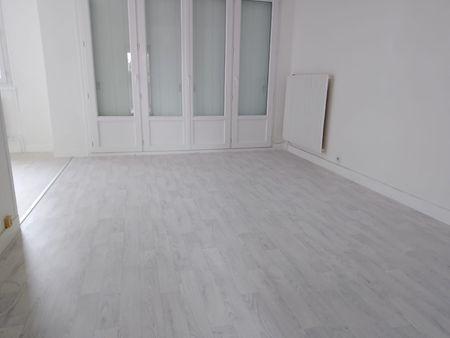 3 pièces - 70 m² - 3ème étage - Colocation autorisée - Photo 3