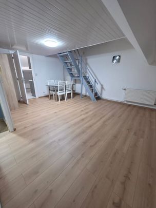 Appartement te huur - Foto 1