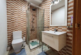 Ref 17200 – ** Seasonal Rental** **Available from OCTOBER 1st. until APRIL 30th 2027** In the heart of Los Boliches, Fuengirola