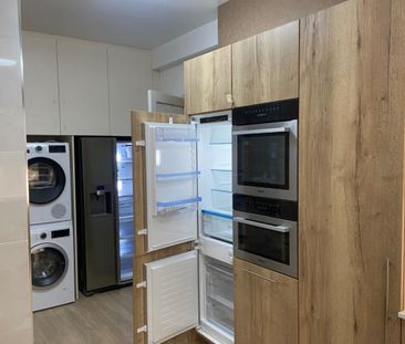 Appartement 5 pièces 160m² Paris 8 - Photo 4