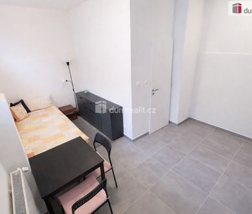 Pronájem bytu 1+kk a garsoniéry 21 m² - Photo 2