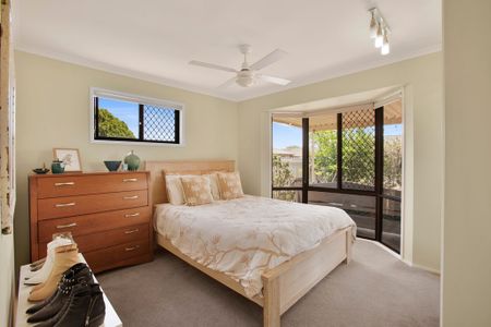 Coastal Living Just Moments to the Beach! - Photo 4