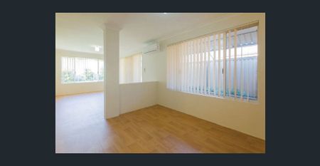 Charming Family Home in Bertram Awaits! - Photo 5