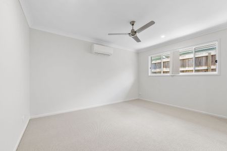 Brand New Stunning 4-Bedroom Rental Property in Morayfield - Photo 3