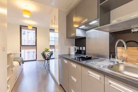 1 Bed Student Accommodation - Photo 5