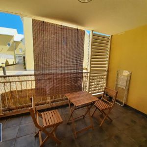 Location Appartement 1 pièce 21m² ST DENIS 97400 - Photo 2