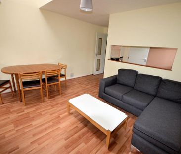 2 bedroom maisonette to rent - Photo 1