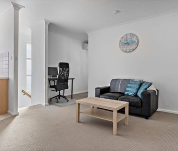 Unit 6/8 Derwent Street, South Hurstville. - Photo 1