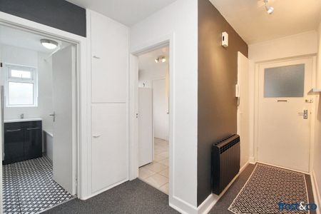 Sandbanks Road, Lilliput, Poole - Photo 5