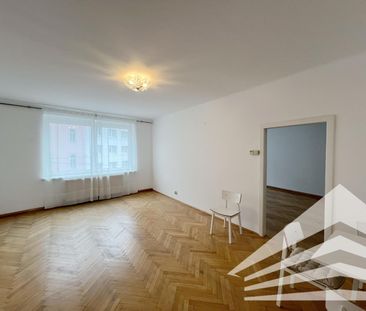 Studenten aufgepasst - tolle 3,5 Zimmer Wohnung in der Linzer Innen... - Photo 1