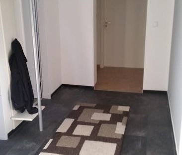 Tolle 2,5 Zimmer wohnung mit Whirlpool Badewanne in Bestlage - Photo 2