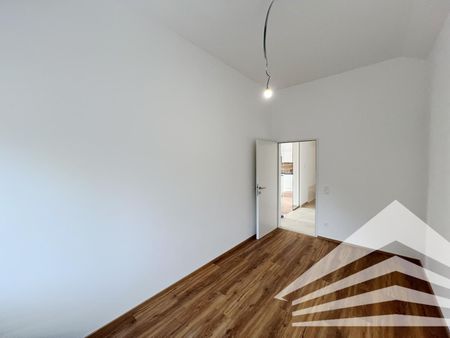 Außergewöhnliches 4-Zimmer Penthouse mit großem Balkon in Puchenau! - Foto 5