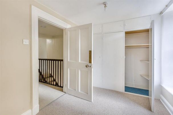 5 bedroom detached house to rent - Photo 1