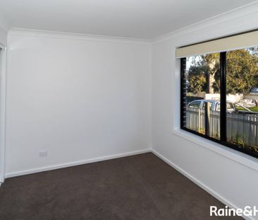 MODERN 2-BEDROOM UNIT - Photo 6
