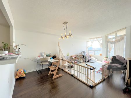 For Lease - 9015 Leslie Street Unit# 1008, Richmond Hill, Ontario - Photo 2