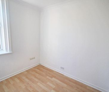 1 bedroom property to rent - Photo 6