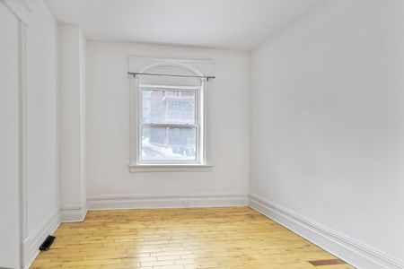 1 - 583 Mcleod Street - Photo 3