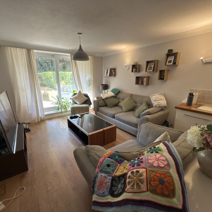 2 bed flat to rent in 1, Harbour Prospect - Photo 1