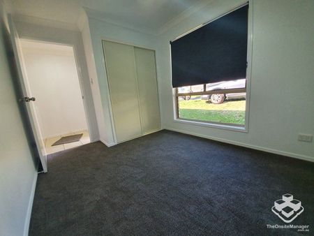 $ 560.00 PW $ B/R / Two Living Areas - Photo 2