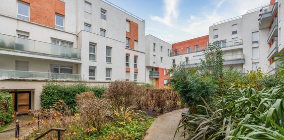 location Appartement T3 DE 60.6m² À CACHAN - Photo 2