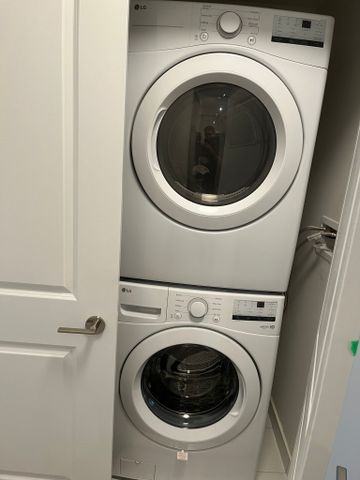 For Lease - 15 Watergarden Drive Unit# 3202, Mississauga, Ontario - Photo 2