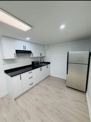 For Lease - 6636 Edenwood Drive Unit# Lower, Mississauga, Ontario - Photo 1