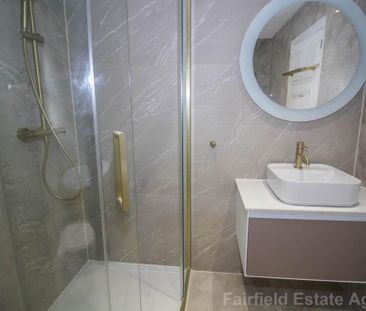 4 bedroom semi-detached house to rent - Photo 1