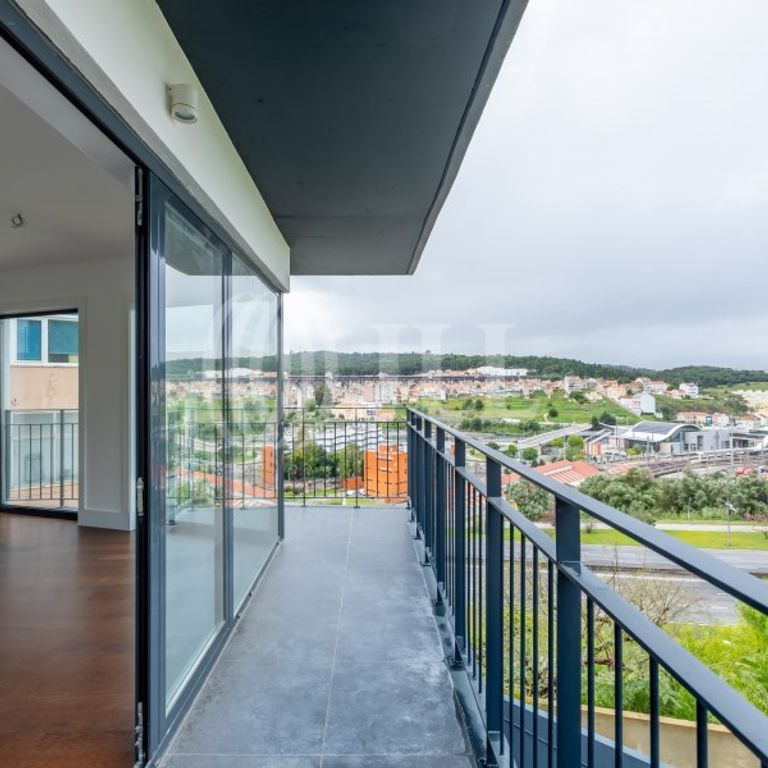 Luxury Flat for rent in Campolide, Lisbon - Photo 1
