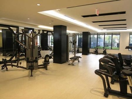 For Lease - 2 Old Mill Drive Unit# 124, Toronto, Ontario - Photo 2