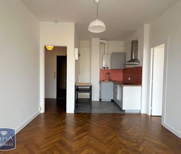 Location Appartement 2 pièces 39m² MARSEILLE 2ème - Photo 6