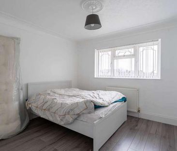 Livingstone Road, Gravesend, Kent, DA12 - Photo 5