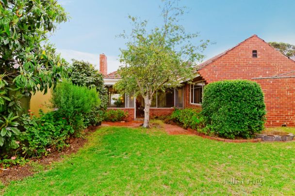 9 Swan Road, Murrumbeena, Melbourne - Photo 1