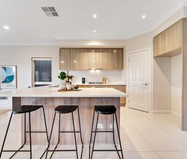 Modern Family Living in the Heart of Magill - Photo 2