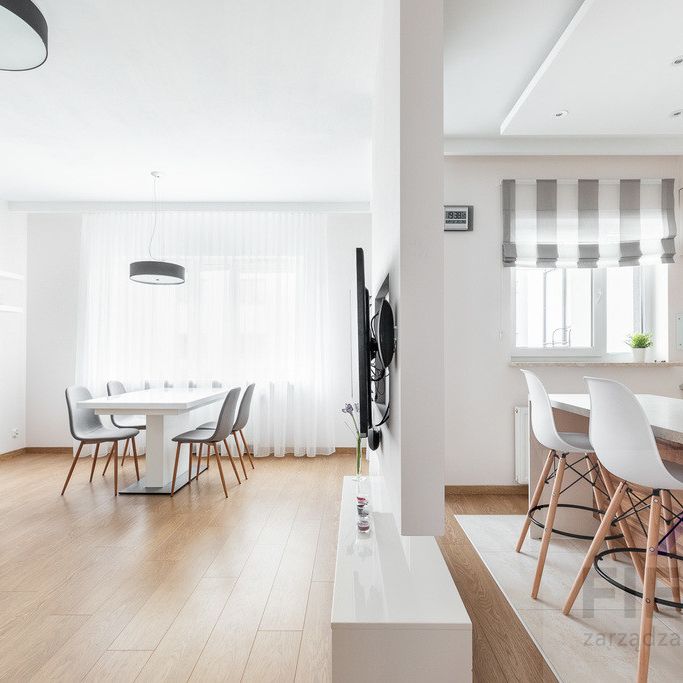 Warszawa Bielany, ul. płk. Mieczysława Niedzielskiego "Żywiciela" - Photo 1