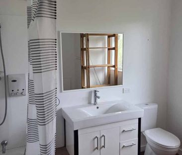 Country Cottage - Photo 3