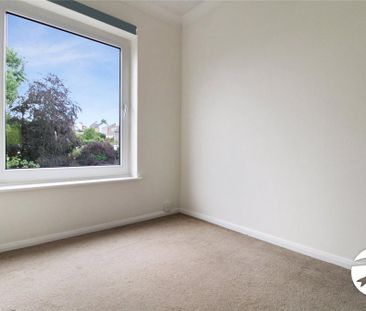 3 bedroom detached house to rent - Photo 2