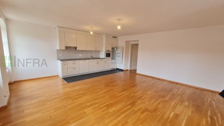 Spacious 3.5 room apartment of 87m2 - Foto 3