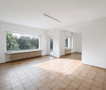 5-Zimmer-Erdgeschosswohnung mit Garten, Terrasse & 2 Stellplätzen i... - Foto 4