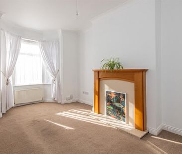 2 bed House To Let - Photo 2