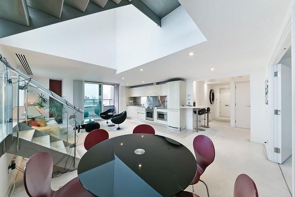 3 bedroom flat to rent - Photo 1