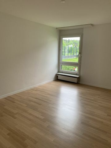 Helle 4.5-Zimmer-Wohnung in Zumikon mit Sicht ins Grüne - Photo 5