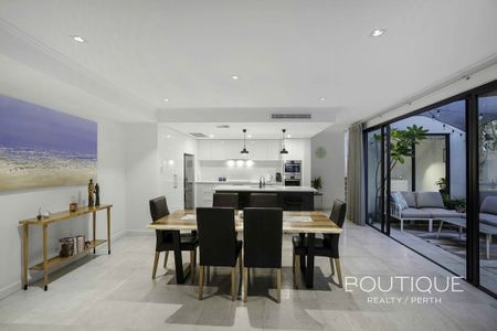 3 Steeplechase Green, Floreat WA 6014 - House For Rent | Domain - Photo 3