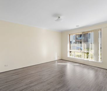 Home That Brings Space & Comfort Together - Photo 1
