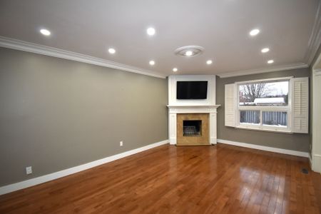 For Lease - 9 MEEKINGS Drive, Ajax, Ontario - Photo 4