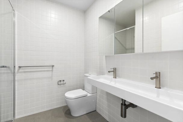 6/15 Cynthea Teague Crescent, Greenway. - Photo 1