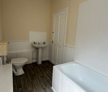 2 bedroom house to rent - Photo 3