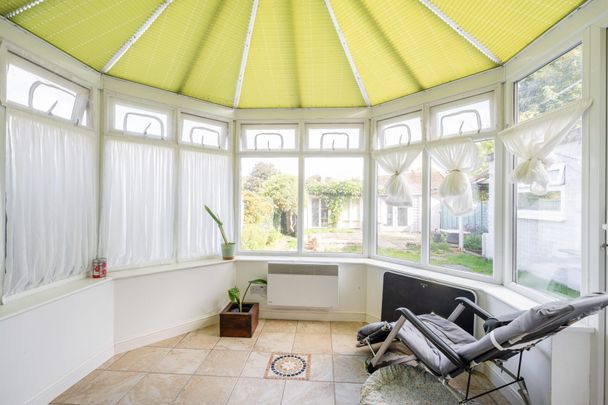 Hemlin Close, Norwich - Photo 1